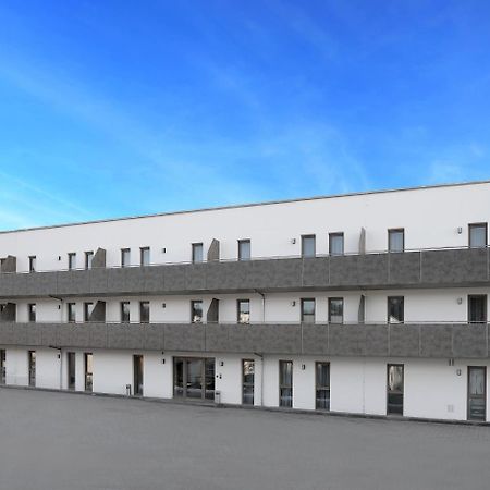 Apartment Hotel 37 Altdorf  Dış mekan fotoğraf